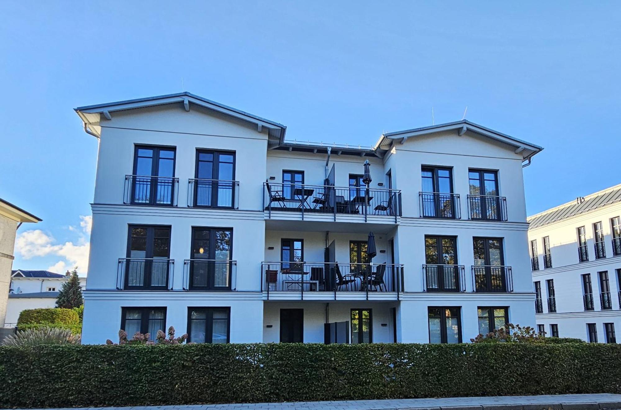 Strandhaus Ahlbeck Херингсдорф Екстериор снимка