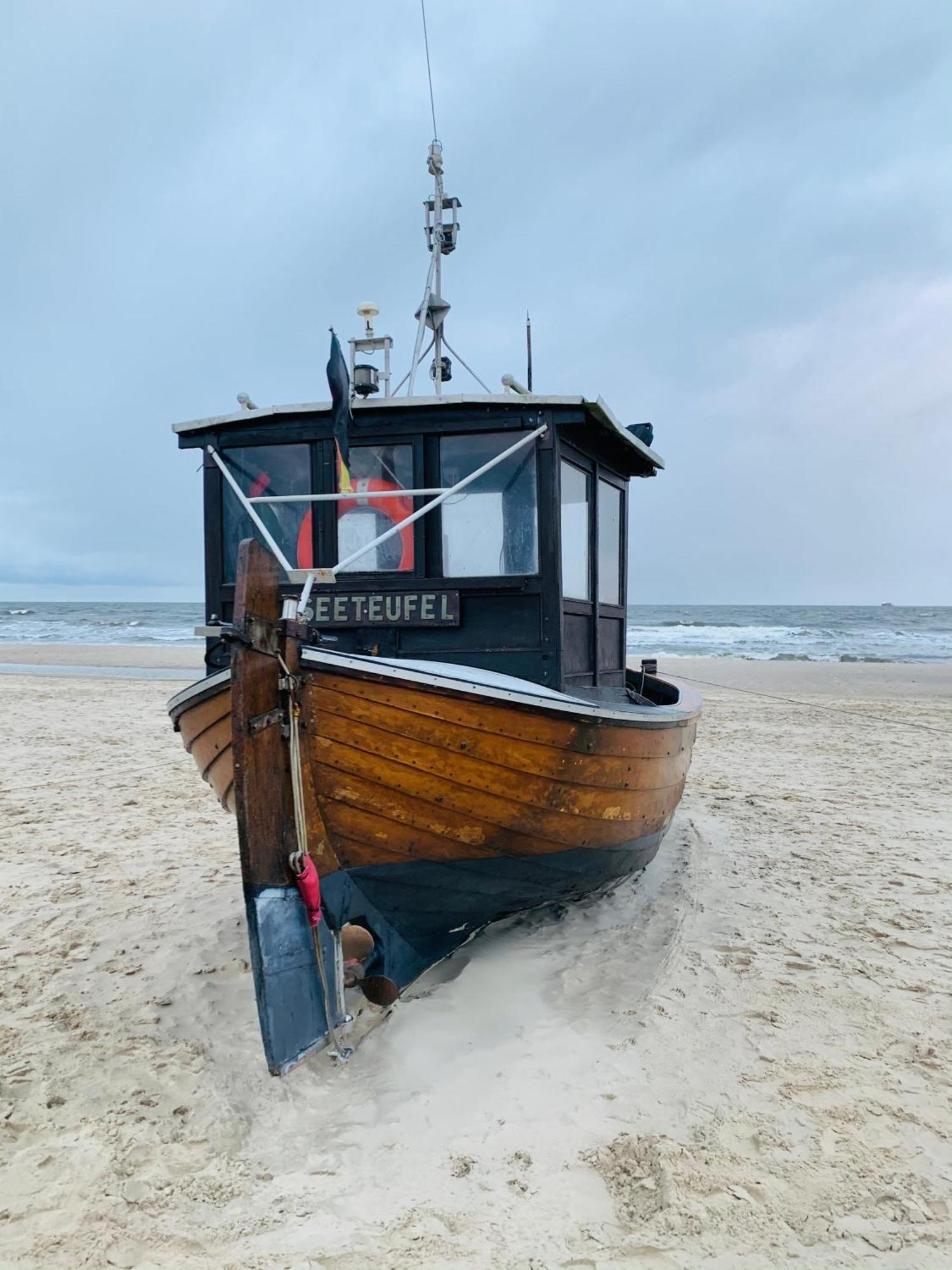 Strandhaus Ahlbeck Херингсдорф Екстериор снимка